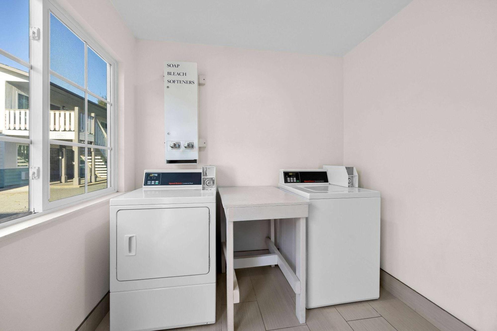 Hotel Super 8 By Wyndham Crescent City